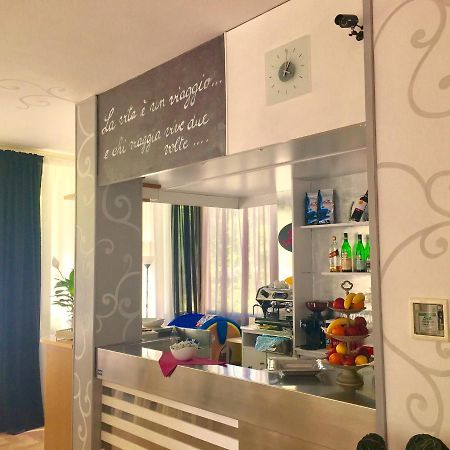 Alice Hotel Червия Экстерьер фото